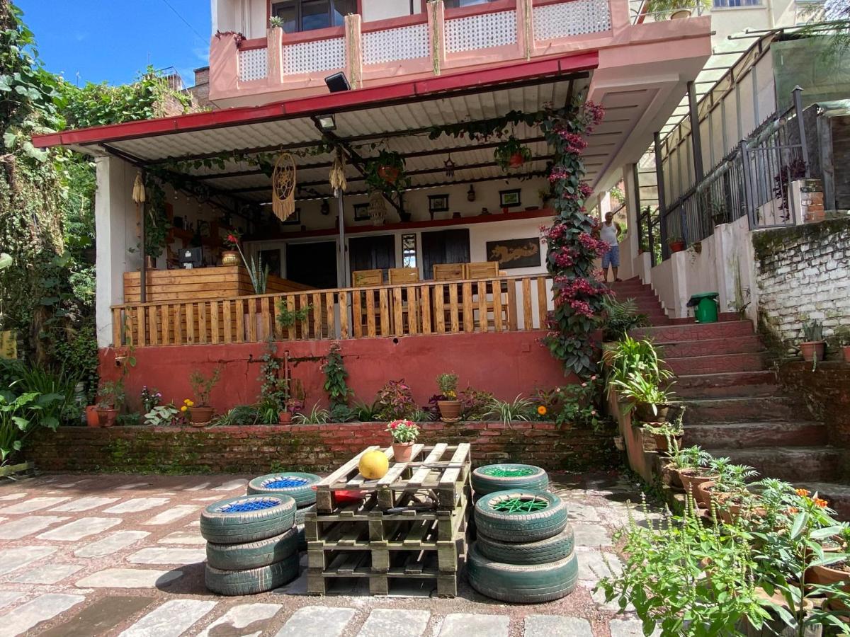 קטמנדו Birds Nest Hostel מראה חיצוני תמונה