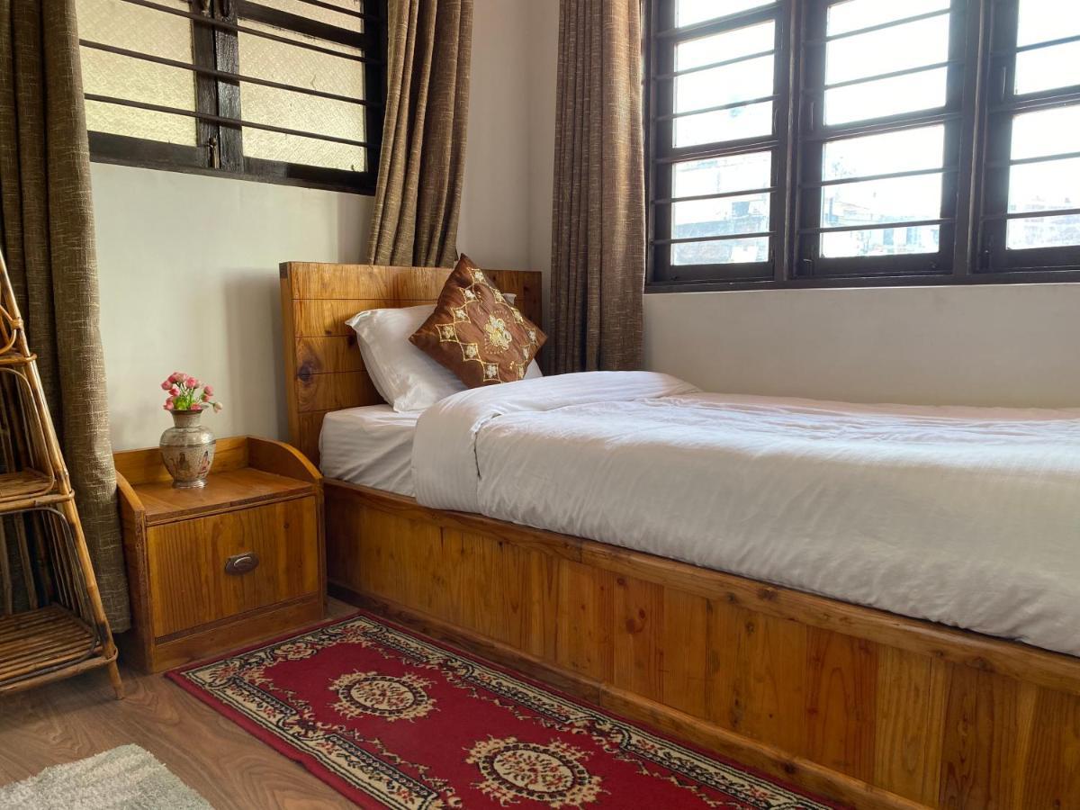 קטמנדו Birds Nest Hostel מראה חיצוני תמונה